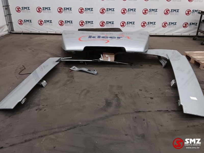 Mercedes-Benz Occ cabinespoilerset Mercedes - Aerodinamică/ Spoiler pentru Camion: Foto 1 Mercedes-Benz Occ cabinespoilerset Mercedes - Aerodinamică/ Spoiler pentru Camion: Foto 1