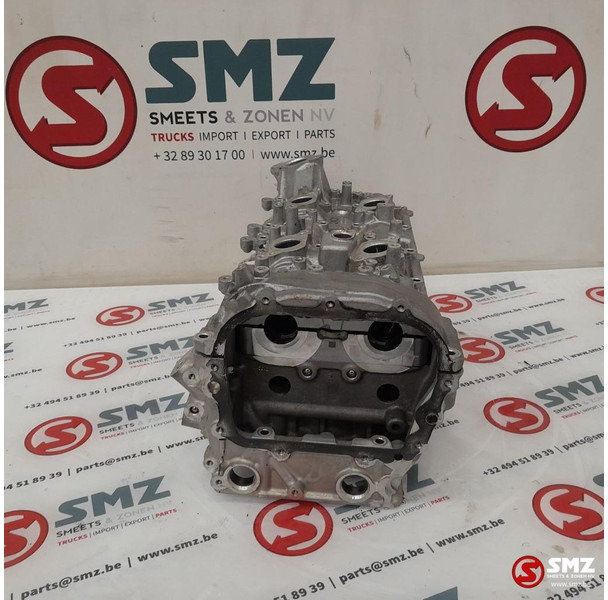 Mercedes-Benz Occ cilinderkop + kleppendeksel links AMG C63S Mer - Motor şi piese pentru Automobil: Foto 3 Mercedes-Benz Occ cilinderkop + kleppendeksel links AMG C63S Mer - Motor şi piese pentru Automobil: Foto 3