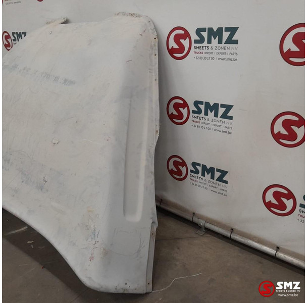 Mercedes-Benz Occ dakspoiler Mercedes SK - Aerodinamică/ Spoiler pentru Camion: Foto 4 Mercedes-Benz Occ dakspoiler Mercedes SK - Aerodinamică/ Spoiler pentru Camion: Foto 4