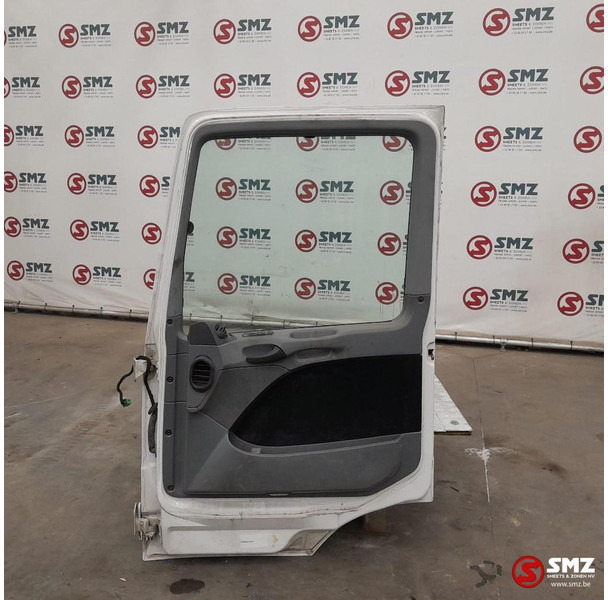 Mercedes-Benz Occ deur rechts Mercedes Actros MP3 - Uşă și piese pentru Camion: Foto 2 Mercedes-Benz Occ deur rechts Mercedes Actros MP3 - Uşă și piese pentru Camion: Foto 2