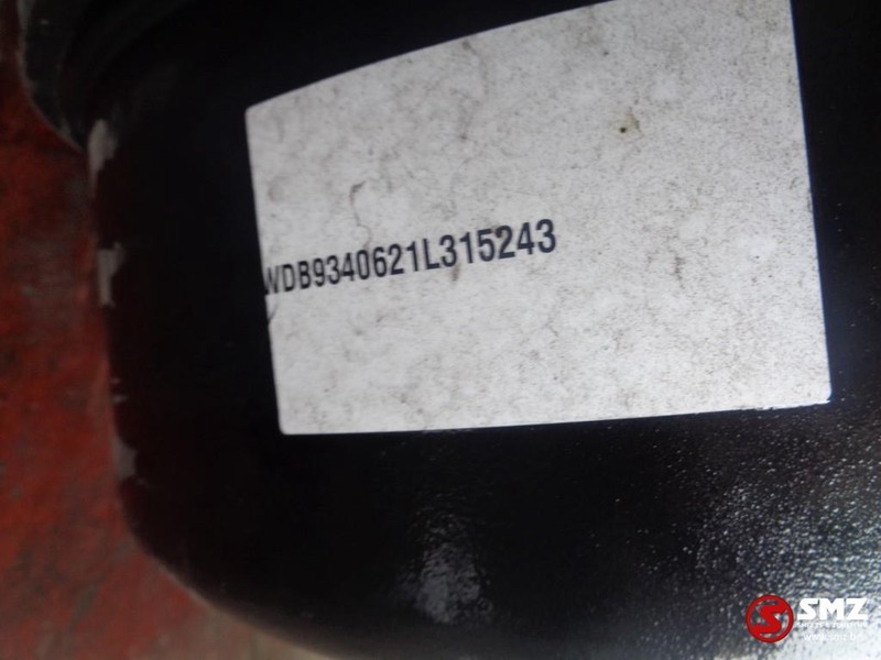 Mercedes-Benz Occ luchtfilterhuis mercedes actros mp2 - Filtru de aer pentru Camion: Foto 3 Mercedes-Benz Occ luchtfilterhuis mercedes actros mp2 - Filtru de aer pentru Camion: Foto 3