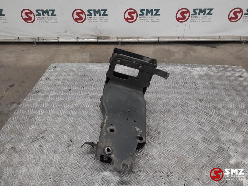 Mercedes-Benz Occ onderste tredebeugel links Mercedes - Cadru/ Şasiu pentru Camion: Foto 3 Mercedes-Benz Occ onderste tredebeugel links Mercedes - Cadru/ Şasiu pentru Camion: Foto 3