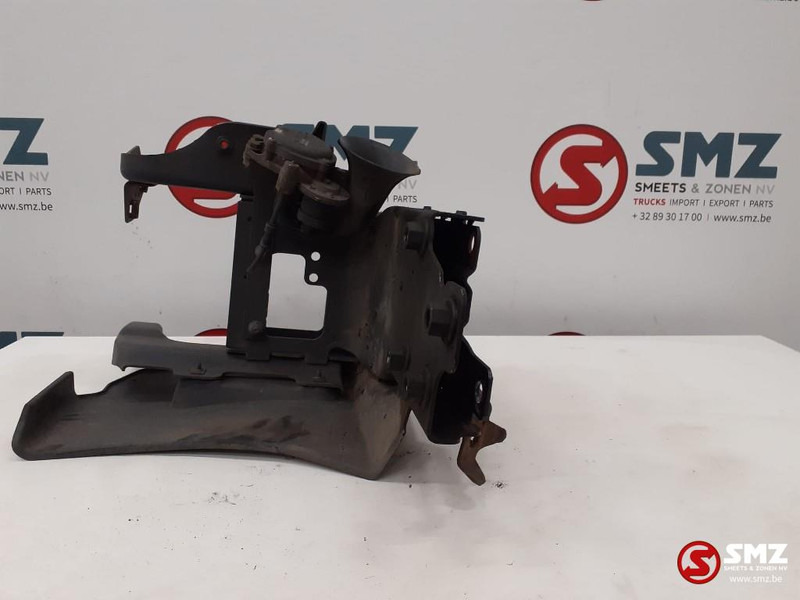 Mercedes-Benz Occ onderste tredebeugel links Mercedes - Cadru/ Şasiu pentru Camion: Foto 2 Mercedes-Benz Occ onderste tredebeugel links Mercedes - Cadru/ Şasiu pentru Camion: Foto 2