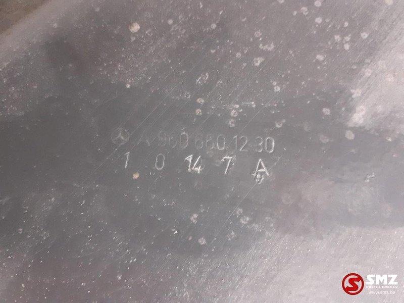 Mercedes-Benz Occ onderste tredebeugel rechts Mercedes - Cadru/ Şasiu pentru Camion: Foto 5 Mercedes-Benz Occ onderste tredebeugel rechts Mercedes - Cadru/ Şasiu pentru Camion: Foto 5