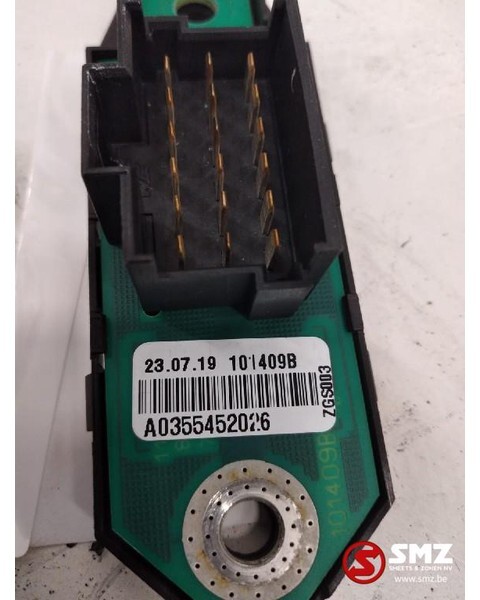 Mercedes-Benz Occ printplaat Mercedes Actros Euro 6 A0355452026 - Sistem electric pentru Camion: Foto 2 Mercedes-Benz Occ printplaat Mercedes Actros Euro 6 A0355452026 - Sistem electric pentru Camion: Foto 2