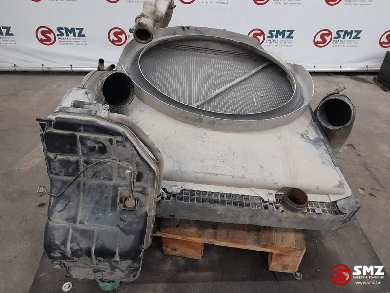 Mercedes-Benz Occ radiator + intercooler + koelvloeistofreservoi - Radiator pentru Camion: Foto 4 Mercedes-Benz Occ radiator + intercooler + koelvloeistofreservoi - Radiator pentru Camion: Foto 4