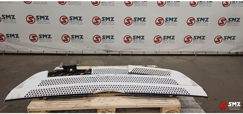 Mercedes-Benz Occ radiatorgrille Mercedes - Grilă pentru Camion: Foto 2 Mercedes-Benz Occ radiatorgrille Mercedes - Grilă pentru Camion: Foto 2