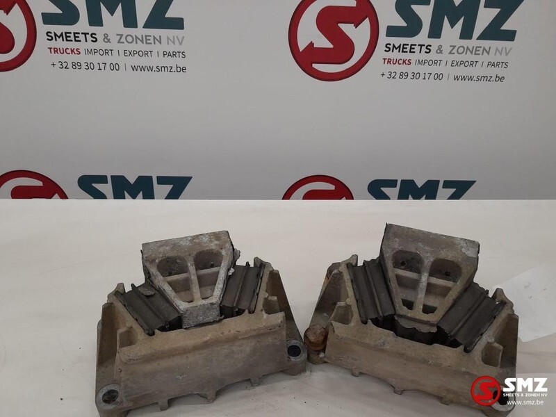 Mercedes-Benz Occ set motorsteunen Mercedes Actros 1831 A9412415 - Suport motor pentru Camion: Foto 1 Mercedes-Benz Occ set motorsteunen Mercedes Actros 1831 A9412415 - Suport motor pentru Camion: Foto 1