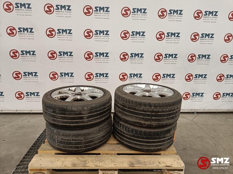 Mercedes-Benz Occ set velgen Mercedes 17" - Roată completă pentru Camion: Foto 1 Mercedes-Benz Occ set velgen Mercedes 17" - Roată completă pentru Camion: Foto 1