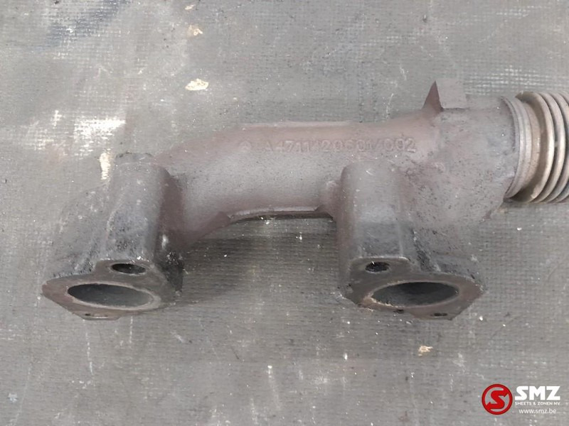 Mercedes-Benz Occ uitlaatspruitstuk Mercedes Actros MP4 OM471LA - Motor şi piese pentru Camion: Foto 3 Mercedes-Benz Occ uitlaatspruitstuk Mercedes Actros MP4 OM471LA - Motor şi piese pentru Camion: Foto 3