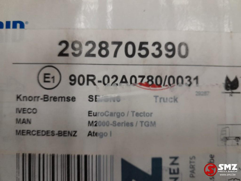 Mercedes-Benz Remblokkenset Mercedes - Plăcuțe frână pentru Camion: Foto 4 Mercedes-Benz Remblokkenset Mercedes - Plăcuțe frână pentru Camion: Foto 4