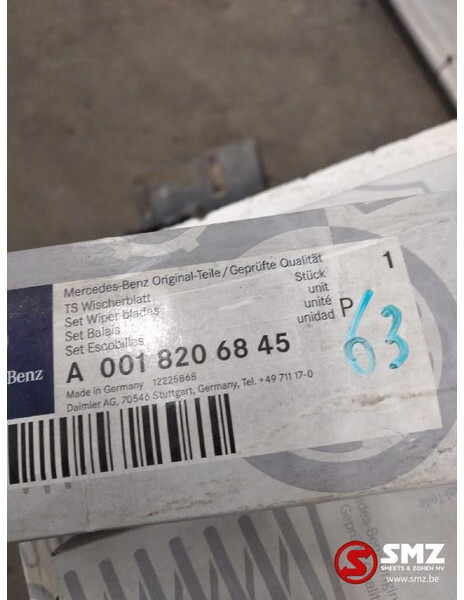 Mercedes-Benz Set ruitenwissers mercedes axor atego a0018206845 - Ștergător pentru Camion: Foto 2 Mercedes-Benz Set ruitenwissers mercedes axor atego a0018206845 - Ștergător pentru Camion: Foto 2
