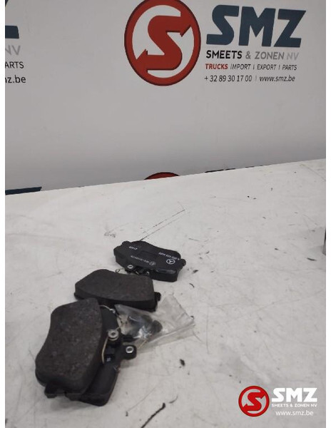 Mercedes-Benz Voorste remblokset mercedes c w202 a0054204620 - Plăcuțe frână pentru Camion: Foto 1 Mercedes-Benz Voorste remblokset mercedes c w202 a0054204620 - Plăcuțe frână pentru Camion: Foto 1