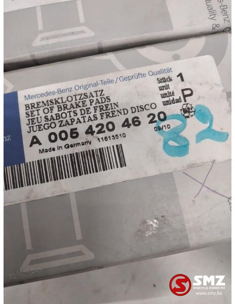 Mercedes-Benz Voorste remblokset mercedes c w202 a0054204620 - Plăcuțe frână pentru Camion: Foto 2 Mercedes-Benz Voorste remblokset mercedes c w202 a0054204620 - Plăcuțe frână pentru Camion: Foto 2