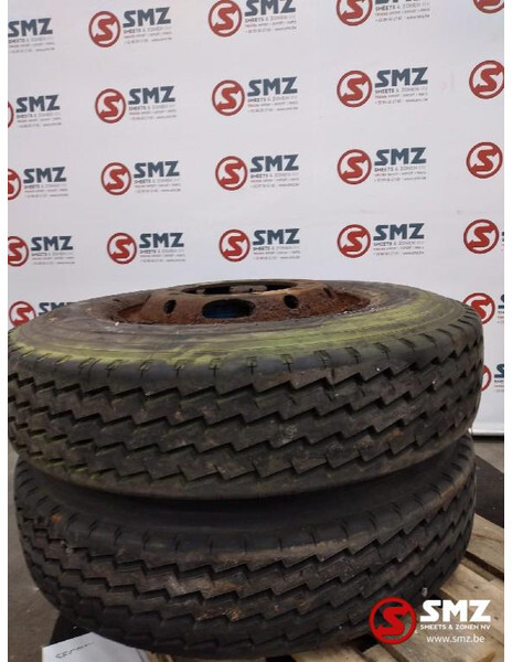 Pirelli Occ vrachtwagenband Pirelli Cinturato 11 00 R 20 - Anvelopă pentru Camion: Foto 1 Pirelli Occ vrachtwagenband Pirelli Cinturato 11 00 R 20 - Anvelopă pentru Camion: Foto 1