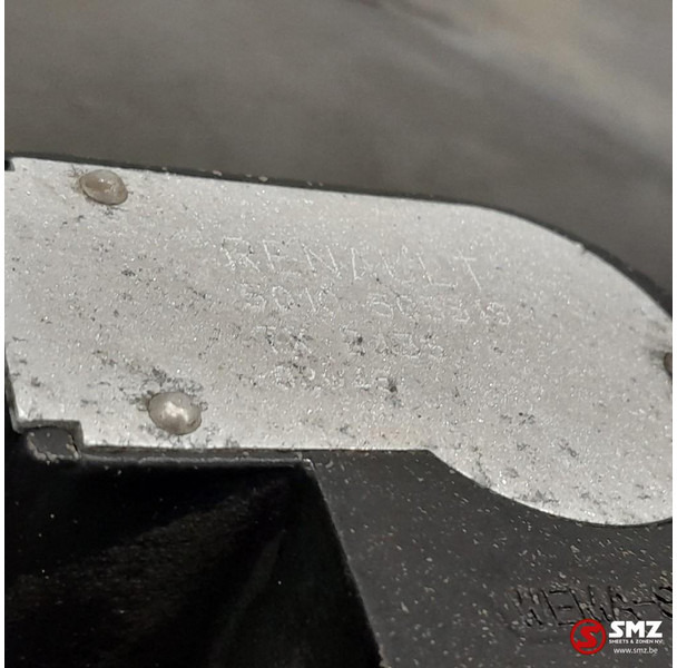 Renault Occ brandstoftank + brandstofniveusensor 310L Rena - Rezervor combustibil pentru Camion: Foto 5 Renault Occ brandstoftank + brandstofniveusensor 310L Rena - Rezervor combustibil pentru Camion: Foto 5