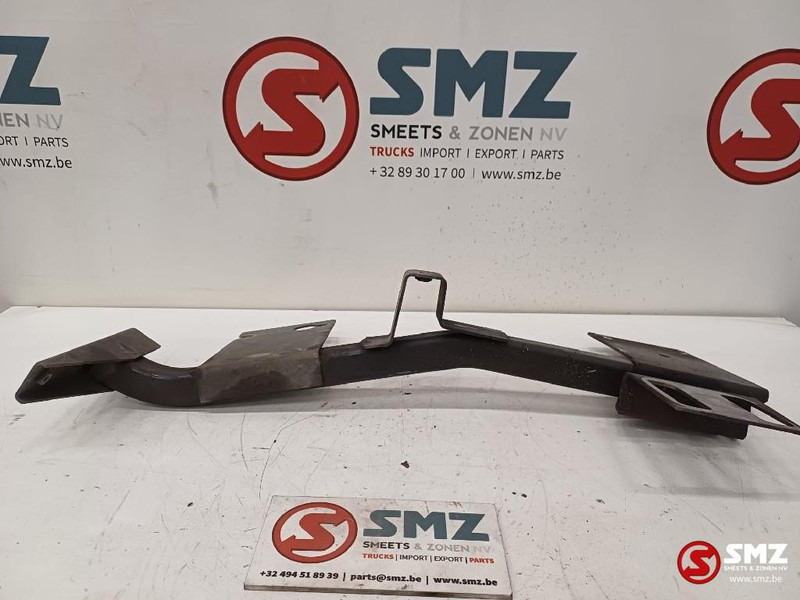 Renault Occ bumperbevestiging links Renault - Bară de protecție pentru Camion: Foto 3 Renault Occ bumperbevestiging links Renault - Bară de protecție pentru Camion: Foto 3