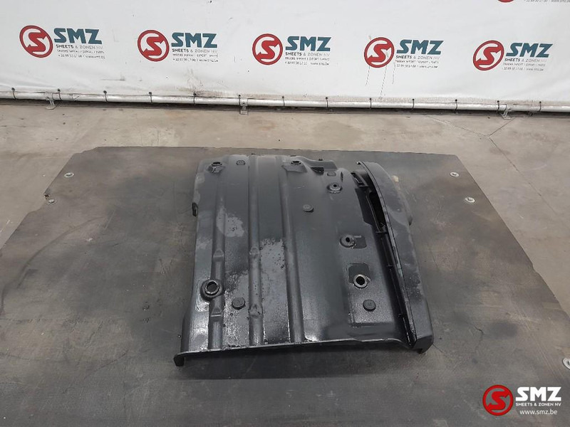 Scania Occ spatbord links vooraan Scania - Caroserie și exterior pentru Camion: Foto 3 Scania Occ spatbord links vooraan Scania - Caroserie și exterior pentru Camion: Foto 3