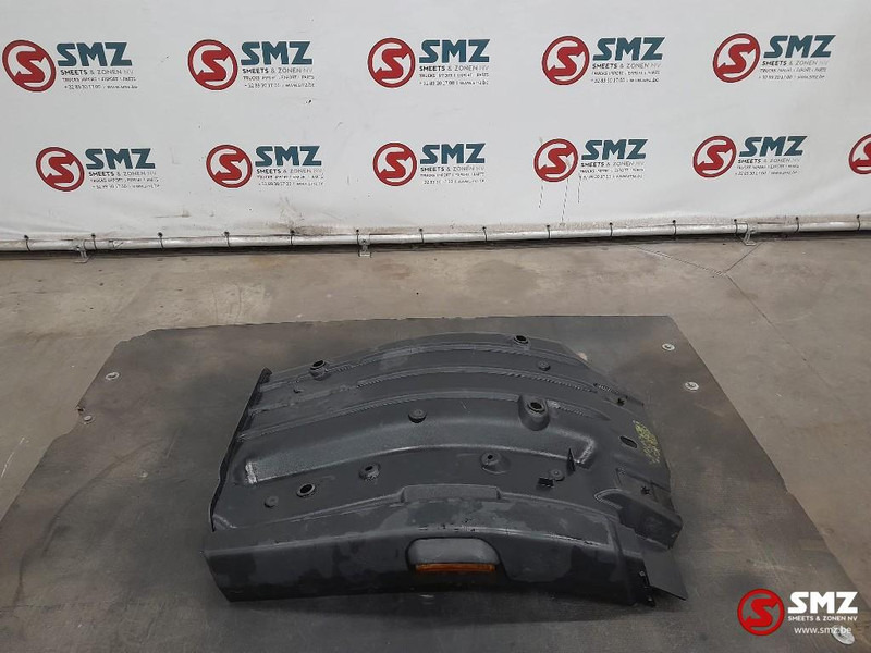 Scania Occ spatbord links vooraan Scania - Caroserie și exterior pentru Camion: Foto 1 Scania Occ spatbord links vooraan Scania - Caroserie și exterior pentru Camion: Foto 1