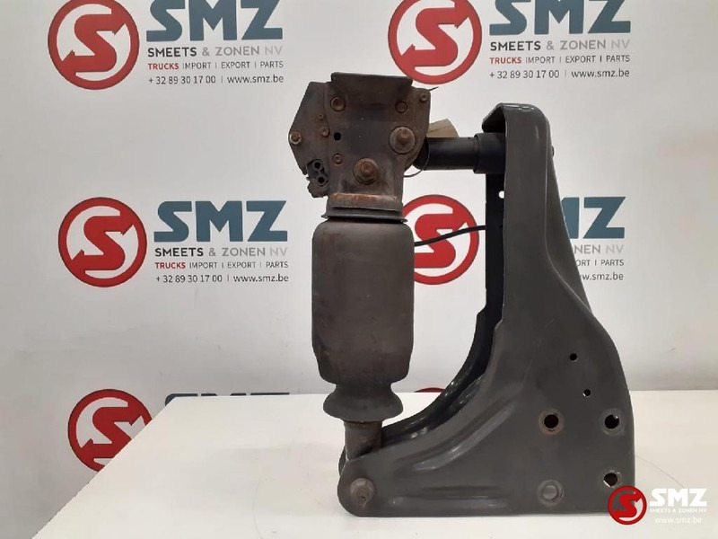 Volvo Occ cabineschokdemper + bevestiging rechts Volvo - Amortizor pentru Camion: Foto 2 Volvo Occ cabineschokdemper + bevestiging rechts Volvo - Amortizor pentru Camion: Foto 2