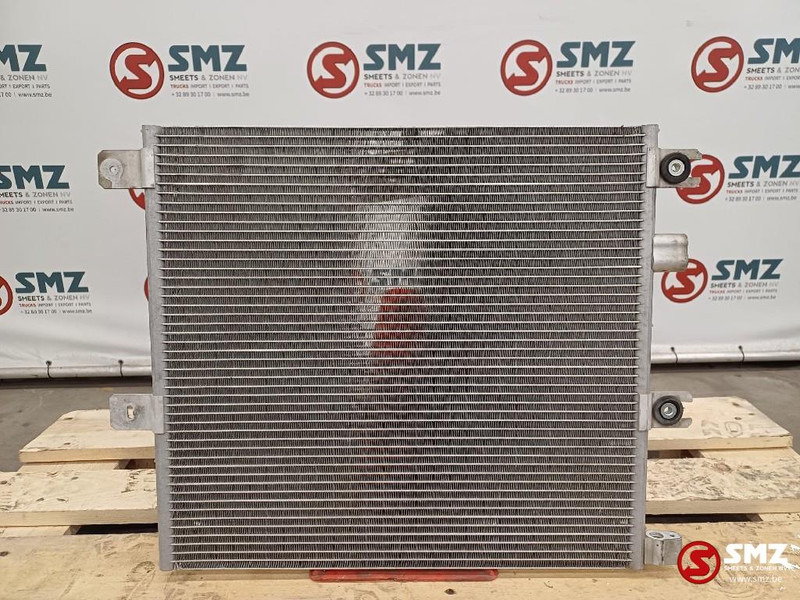 Volvo Occ condenser Volvo - Sistem de răcire pentru Camion: Foto 2 Volvo Occ condenser Volvo - Sistem de răcire pentru Camion: Foto 2