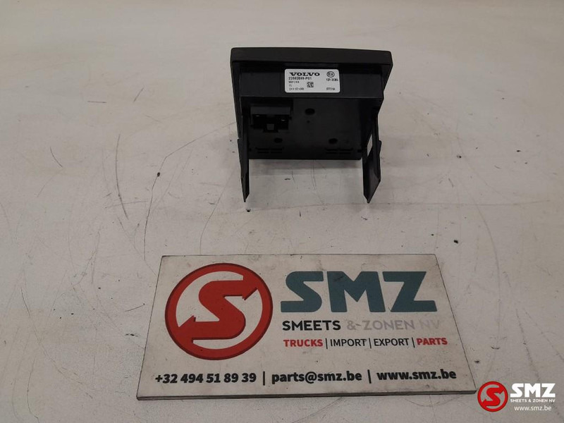 Volvo Occ lichtschakelaar Volvo - Sistem electric pentru Camion: Foto 2 Volvo Occ lichtschakelaar Volvo - Sistem electric pentru Camion: Foto 2