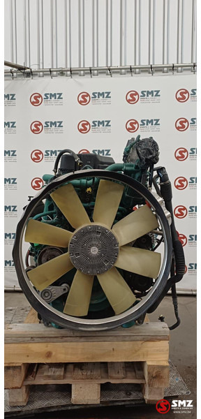 Volvo Occ motor D11K460EUVI Volvo - Motor pentru Camion: Foto 3 Volvo Occ motor D11K460EUVI Volvo - Motor pentru Camion: Foto 3