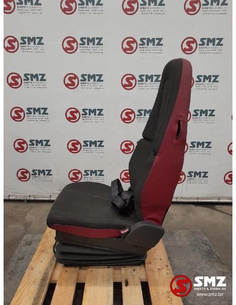 Volvo Occ passagiersstoel Volvo - Cabină și interior pentru Camion: Foto 4 Volvo Occ passagiersstoel Volvo - Cabină și interior pentru Camion: Foto 4