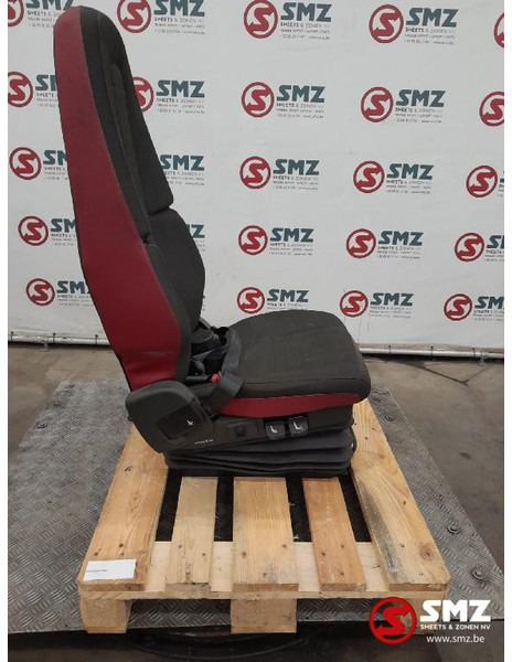 Volvo Occ passagiersstoel Volvo - Cabină și interior pentru Camion: Foto 3 Volvo Occ passagiersstoel Volvo - Cabină și interior pentru Camion: Foto 3