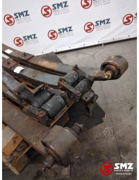 Volvo Occ set bladveren eerste en tweede vooras Volvo - Primăvară suspensie/ Foi de arc suspensie pentru Camion: Foto 2 Volvo Occ set bladveren eerste en tweede vooras Volvo - Primăvară suspensie/ Foi de arc suspensie pentru Camion: Foto 2