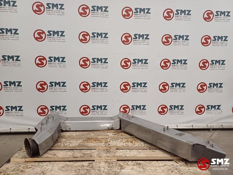 Volvo Occ uitlaatpijp Volvo - Sistem de evacuare pentru Camion: Foto 3 Volvo Occ uitlaatpijp Volvo - Sistem de evacuare pentru Camion: Foto 3