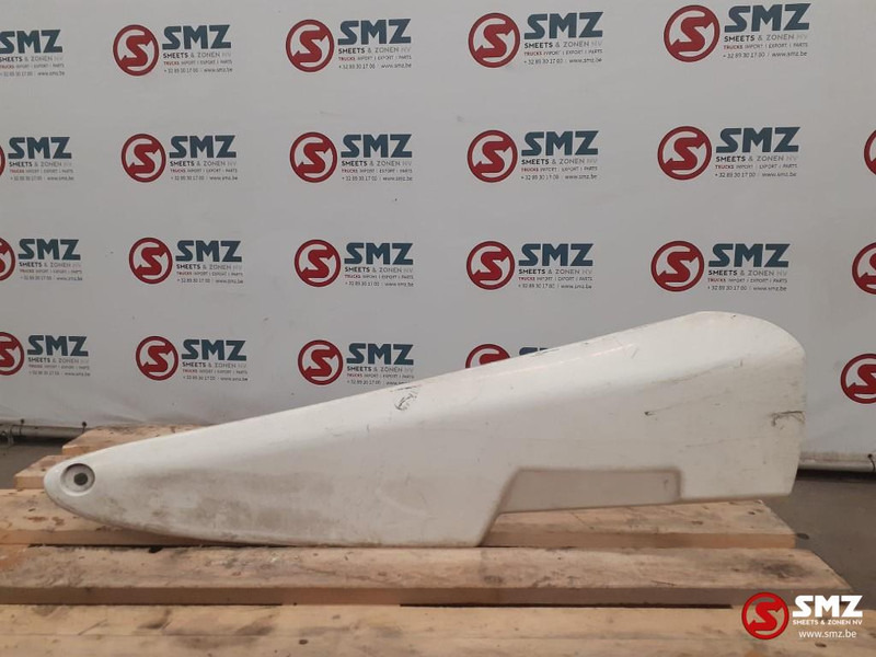 Volvo Occ zijdakspoiler rechts Volvo - Aerodinamică/ Spoiler pentru Camion: Foto 1 Volvo Occ zijdakspoiler rechts Volvo - Aerodinamică/ Spoiler pentru Camion: Foto 1