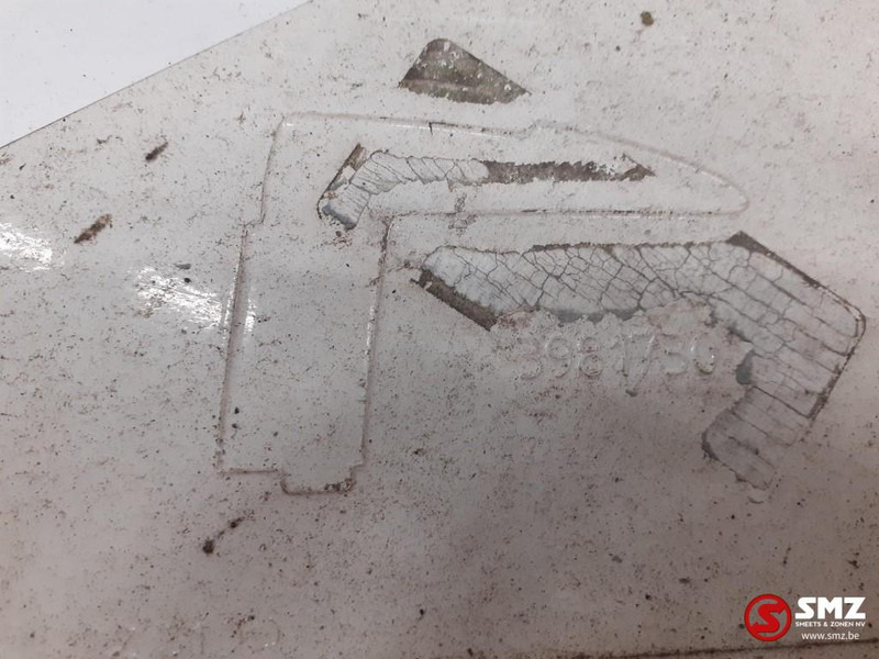 Volvo Occ zijdakspoiler rechts Volvo - Aerodinamică/ Spoiler pentru Camion: Foto 4 Volvo Occ zijdakspoiler rechts Volvo - Aerodinamică/ Spoiler pentru Camion: Foto 4