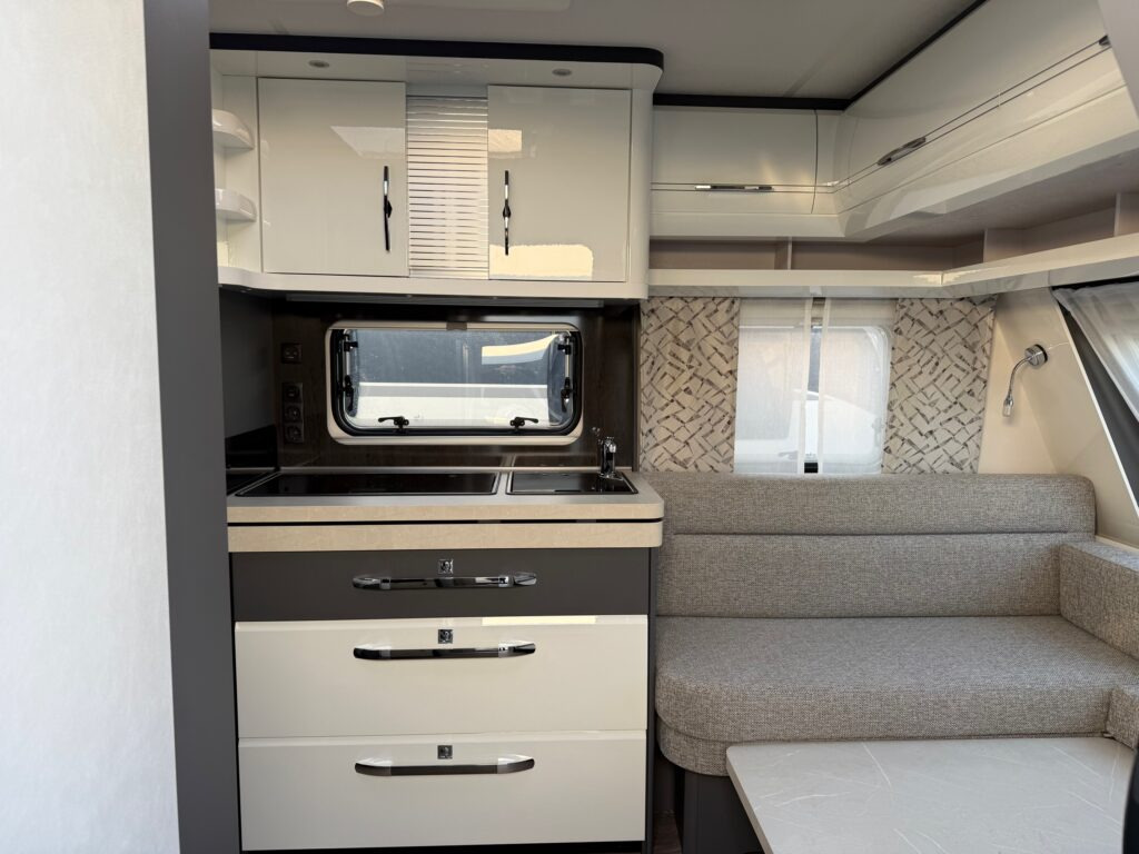 HOBBY EXCELLENT 495 WFB 2025 - Rulotă: Foto 5 HOBBY EXCELLENT 495 WFB 2025 - Rulotă: Foto 5