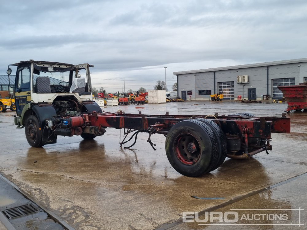 1989 Mercedes 1617 - Camion şasiu: Foto 3 1989 Mercedes 1617 - Camion şasiu: Foto 3