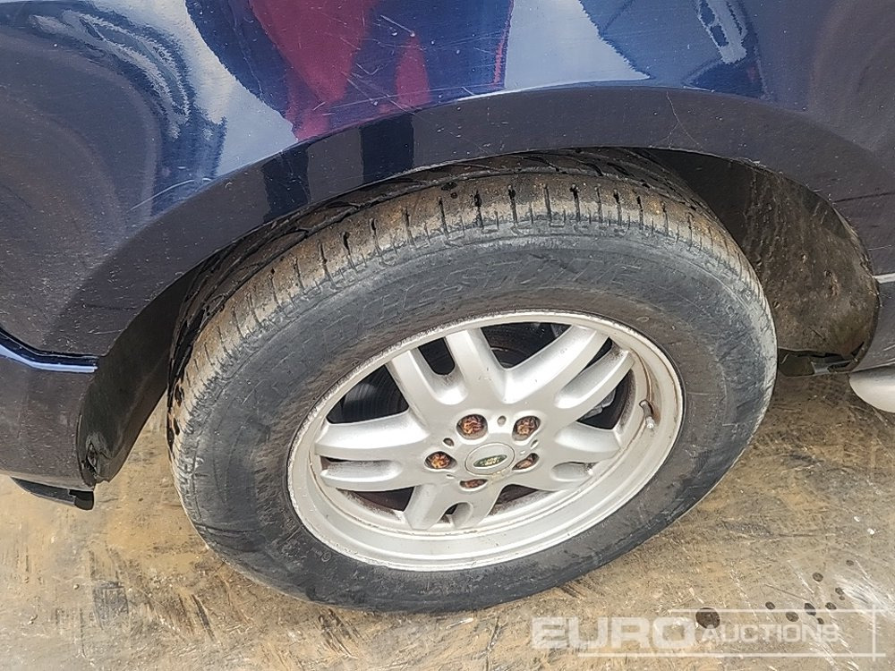 2003 Range Rover SE TD6 4WD Auto, Cruise Control, Lane Assist, Climate Control, A/C (Reg. Docs. Available) (NO VAT) - SUV: Foto 5 2003 Range Rover SE TD6 4WD Auto, Cruise Control, Lane Assist, Climate Control, A/C (Reg. Docs. Available) (NO VAT) - SUV: Foto 5