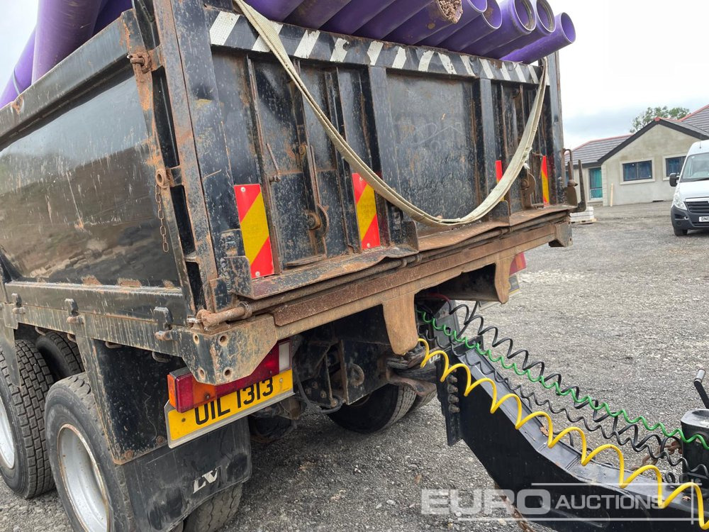 2003 Volvo FM9 300 - Camion basculantă: Foto 4 2003 Volvo FM9 300 - Camion basculantă: Foto 4