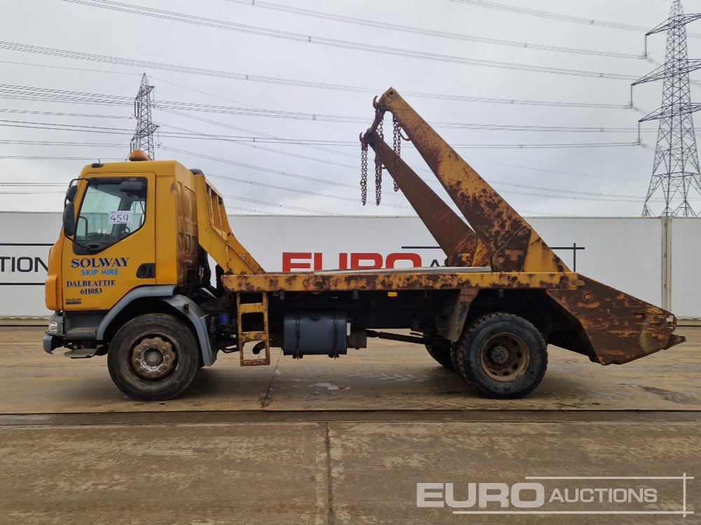 2004 DAF 55.220 - Camion container de gunoi: Foto 2 2004 DAF 55.220 - Camion container de gunoi: Foto 2