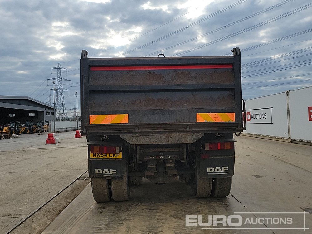 2004 DAF CF 75-310 - Camion basculantă: Foto 4 2004 DAF CF 75-310 - Camion basculantă: Foto 4