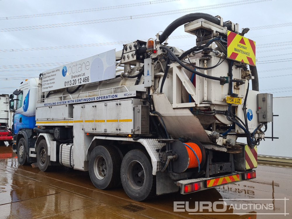 2005 Scania R124 - Camion cisternă: Foto 3 2005 Scania R124 - Camion cisternă: Foto 3