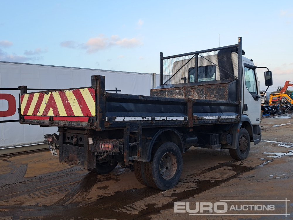 2006 DAF LF45-150 - Camion basculantă: Foto 5 2006 DAF LF45-150 - Camion basculantă: Foto 5