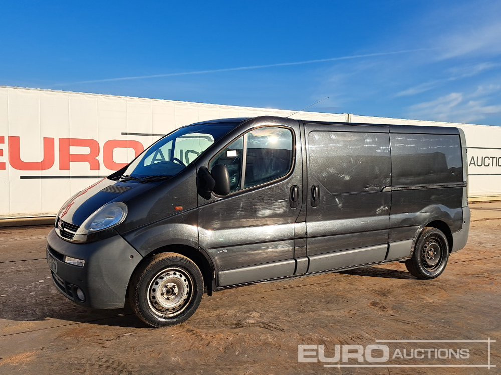 2006 Opel Vivaro - Autoutilitară compactă: Foto 1 2006 Opel Vivaro - Autoutilitară compactă: Foto 1