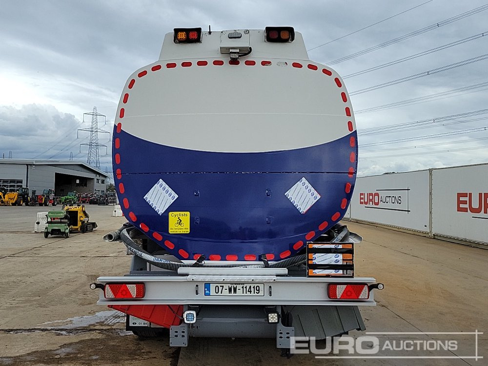 2007 Scania P310 - Camion cisternă: Foto 4 2007 Scania P310 - Camion cisternă: Foto 4
