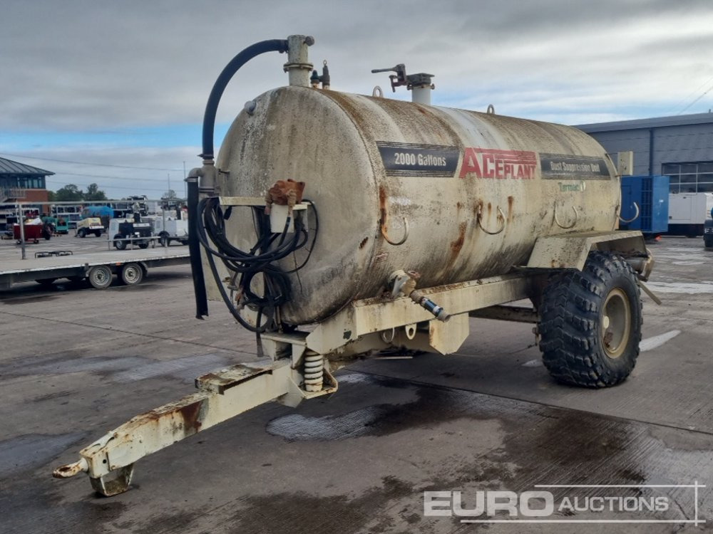 2010 Ace Single Axle Sprung Draw Bar 9000 Litre Dust Supression Unit - Rezervor de stocare: Foto 1 2010 Ace Single Axle Sprung Draw Bar 9000 Litre Dust Supression Unit - Rezervor de stocare: Foto 1