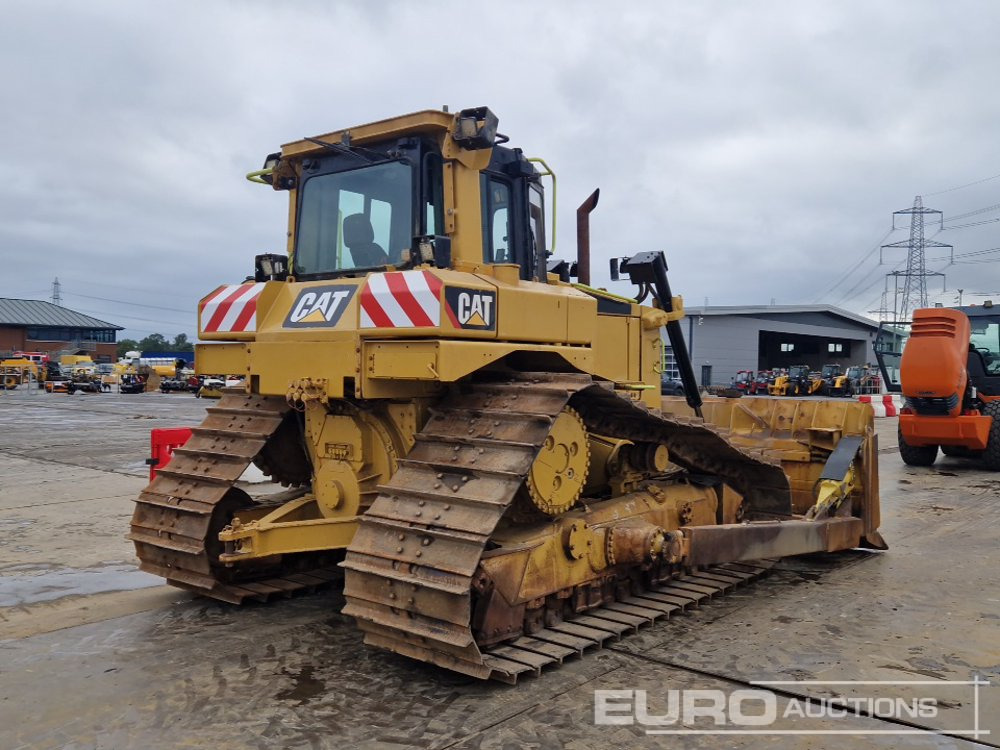 2010 CAT D6T LGP - Buldozer: Foto 5 2010 CAT D6T LGP - Buldozer: Foto 5