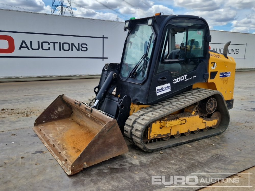 2010 JCB 300T - Mini încărcător: Foto 1 2010 JCB 300T - Mini încărcător: Foto 1