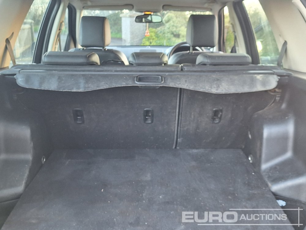 2010 Land Rover Freelander - SUV: Foto 2 2010 Land Rover Freelander - SUV: Foto 2