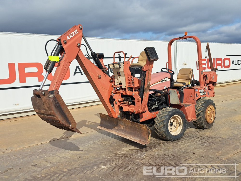 2011 Ditch Witch RT45 - Săpător de şanţuri: Foto 1 2011 Ditch Witch RT45 - Săpător de şanţuri: Foto 1