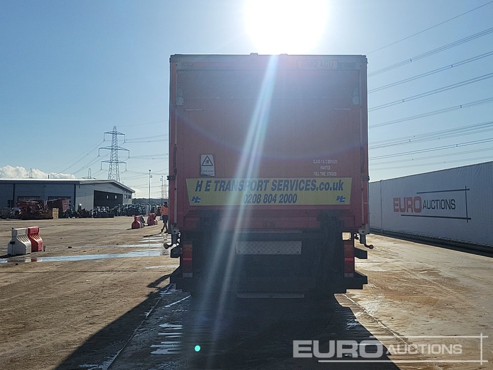 2012 Iveco Stralis - Camion cu prelată: Foto 4 2012 Iveco Stralis - Camion cu prelată: Foto 4