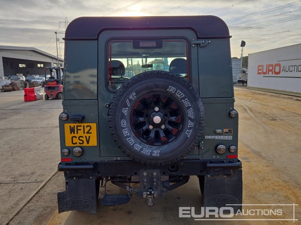 2012 Land Rover Defender 90 - SUV: Foto 4 2012 Land Rover Defender 90 - SUV: Foto 4